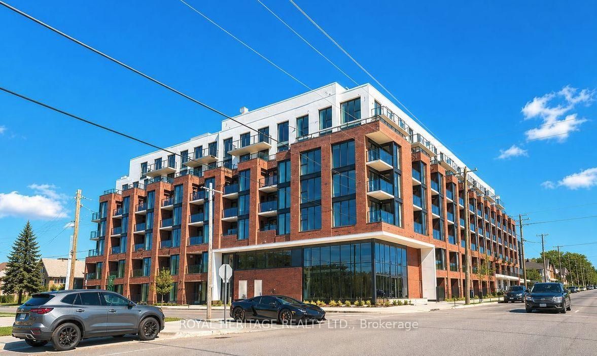 201 Brock Street S