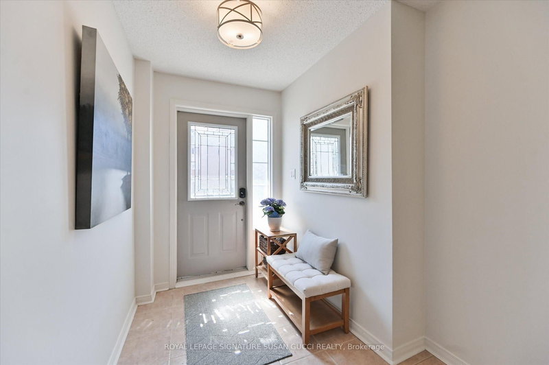 4 Blair St, Toronto, M4B 3N6 | Image 2