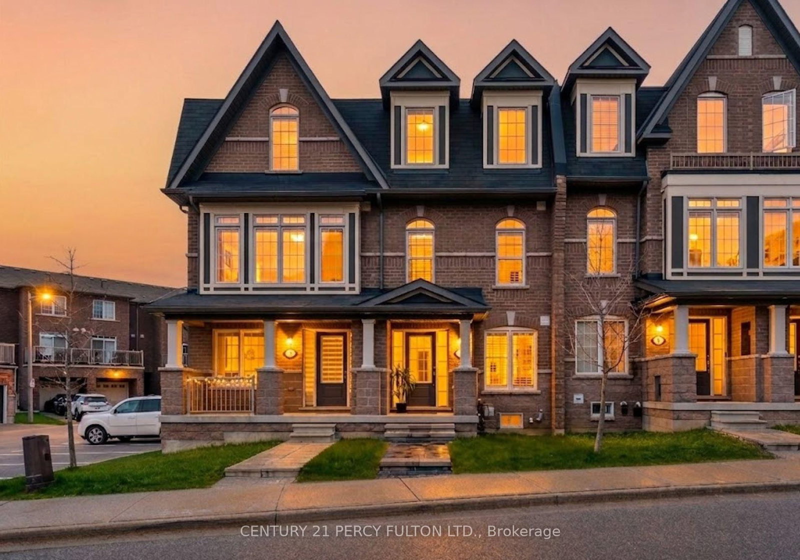 Townhouse for sale at 4 Graywardine Lane, Ajax, Ontario, L1Z 0R9 - Northeast Ajax - MLS: E13065104