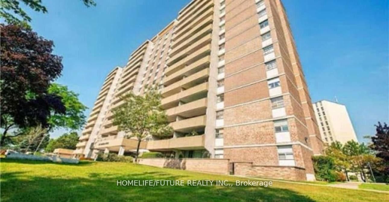 120 Dundalk Drive, Unit 210