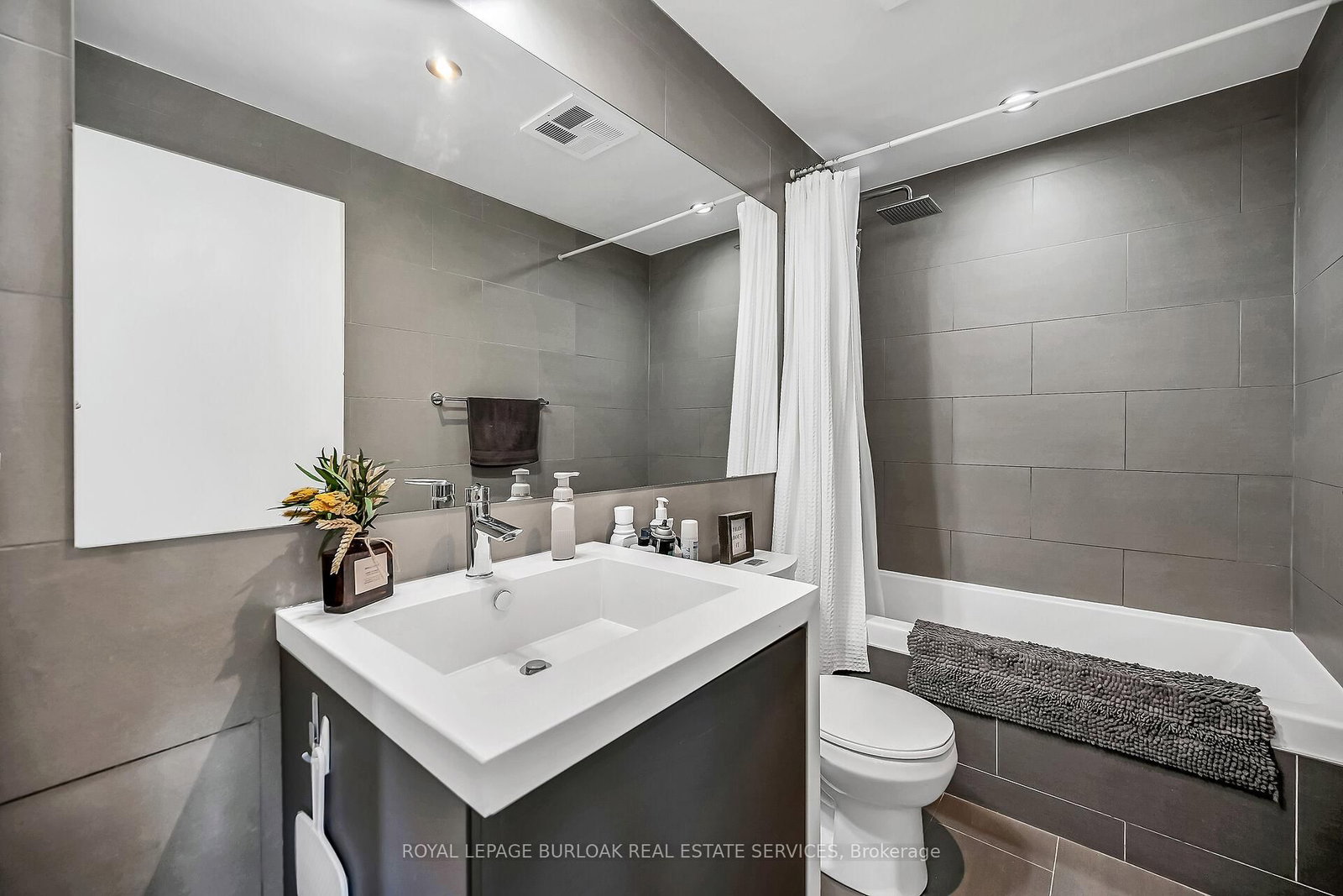 1201 Dundas Street E, Unit 902 - Photo 16