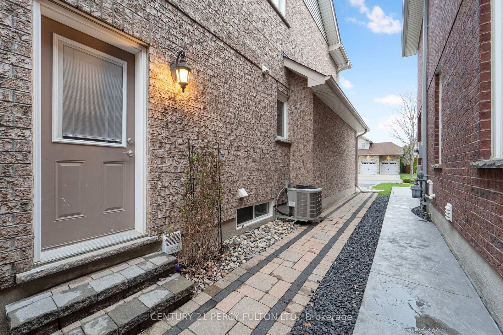 2337 Pindar Crescent, Unit Basement - Photo 3