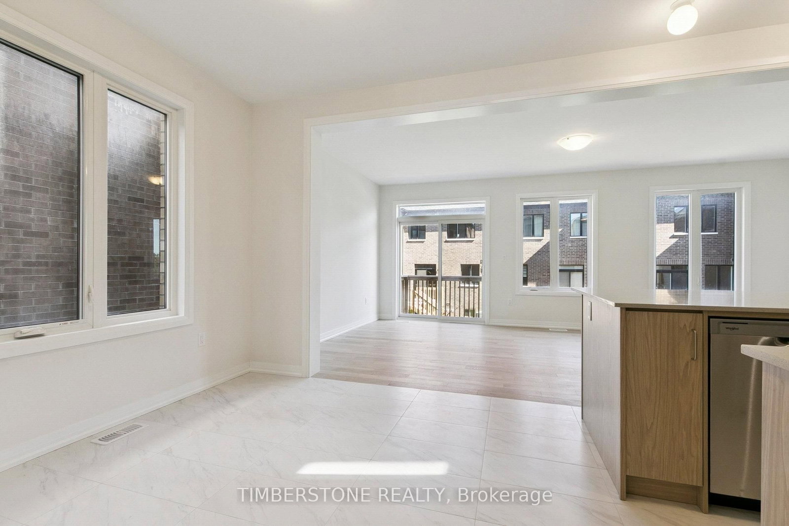 1813 Narcissus Gardens - Photo 28