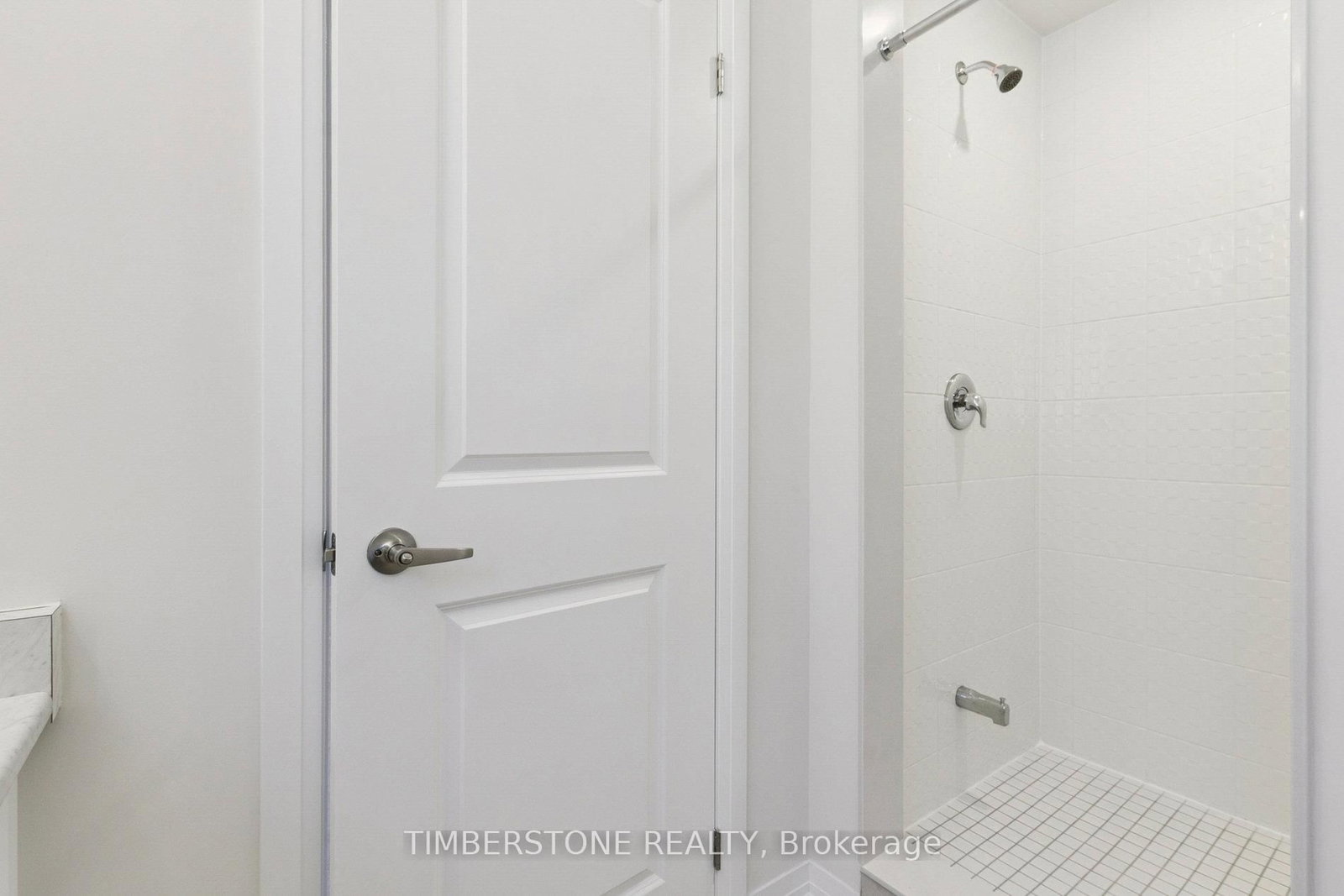1813 Narcissus Gardens - Photo 38