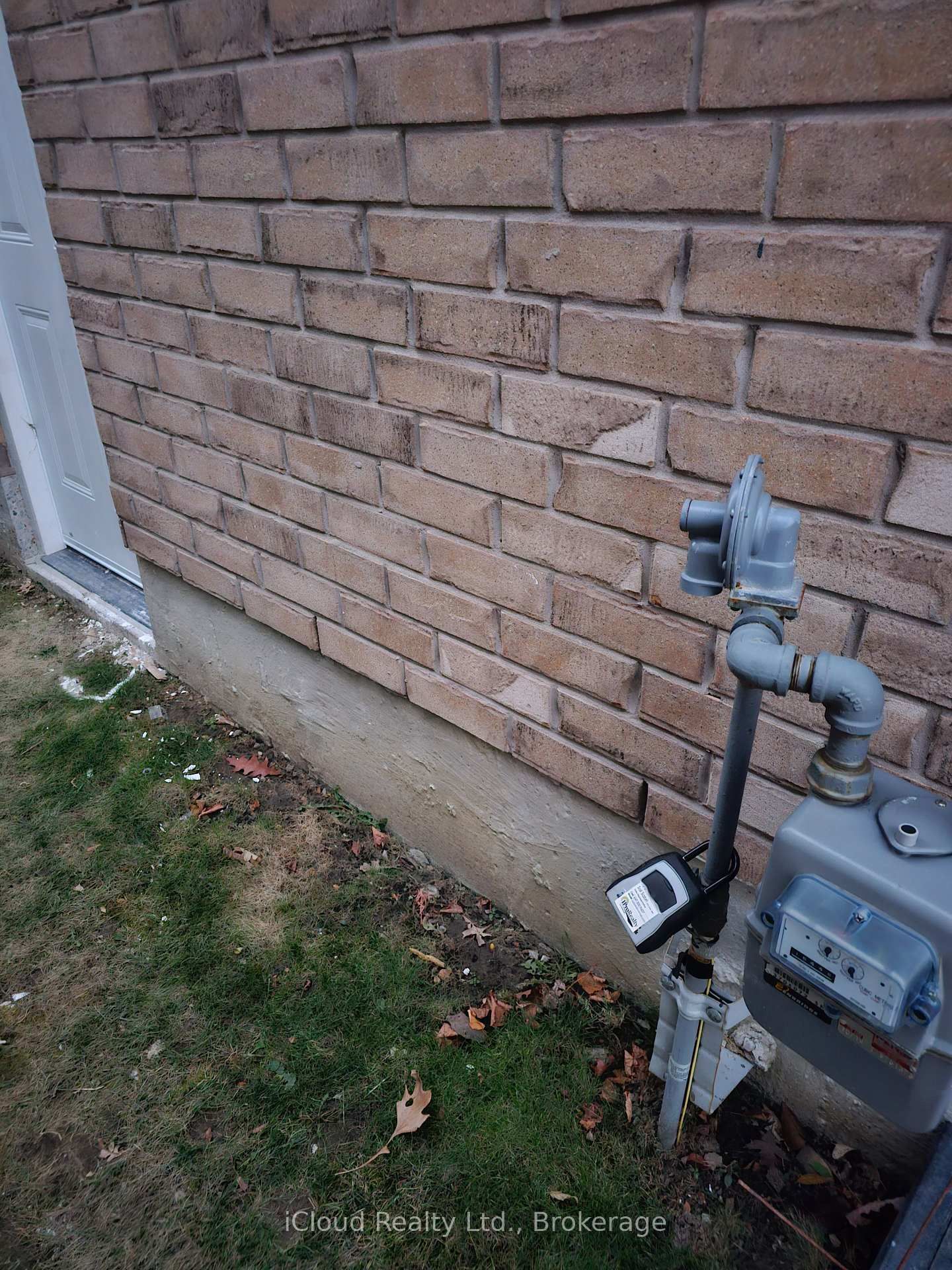 95 Northglen Boulevard, Unit Bsmt