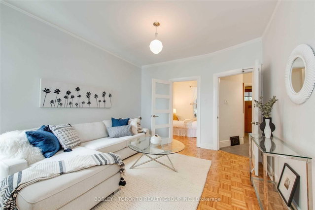 Main - 13 Winnifred Avenue