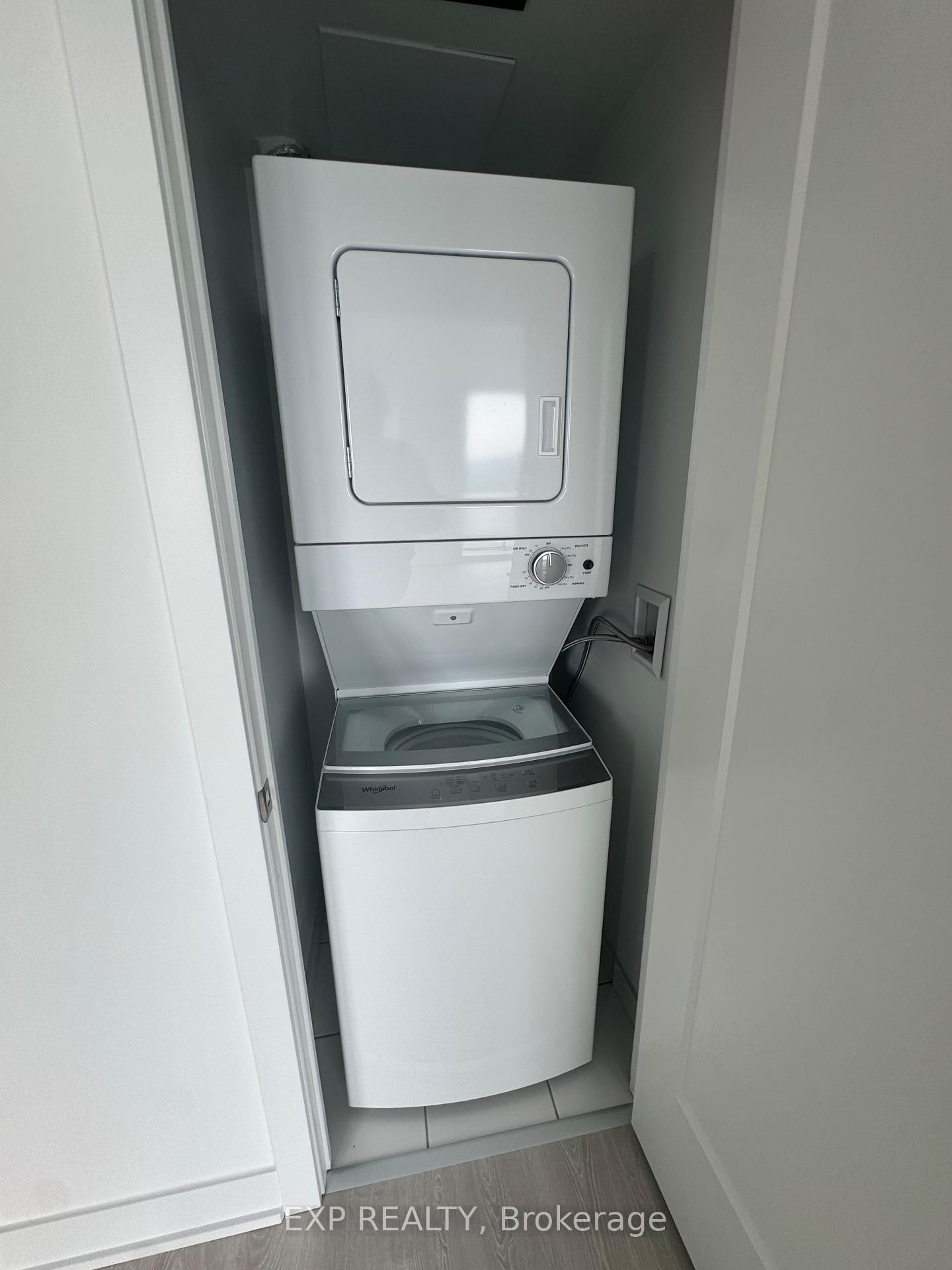 2545 Simcoe Street N, Unit 2403 - Photo 7