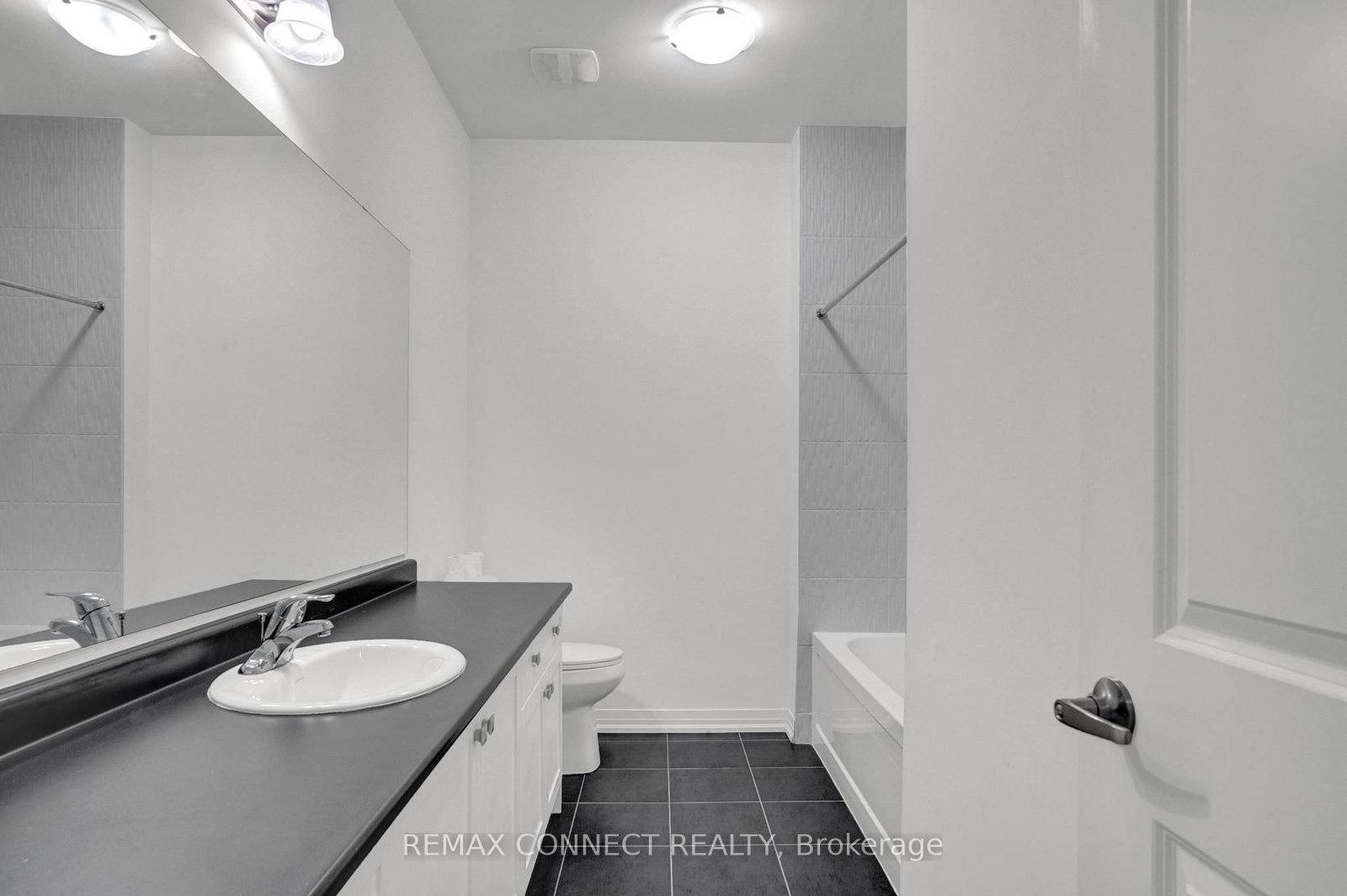 110 Armilia Place - Photo 41