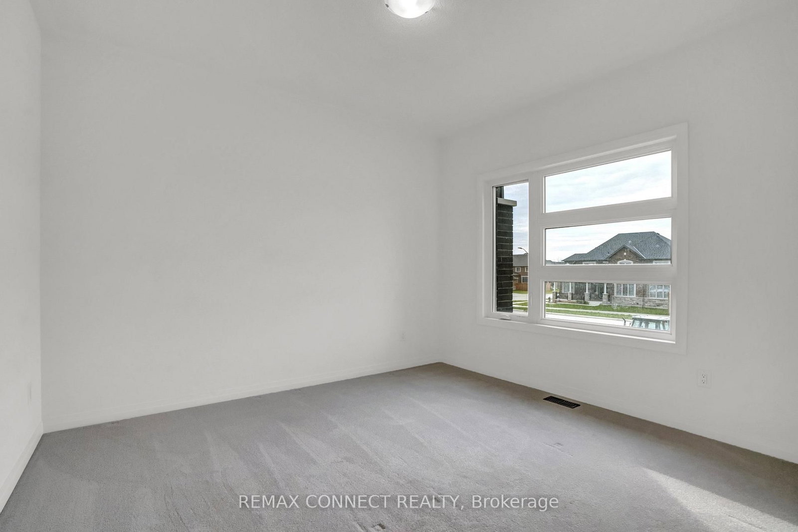 110 Armilia Place - Photo 43