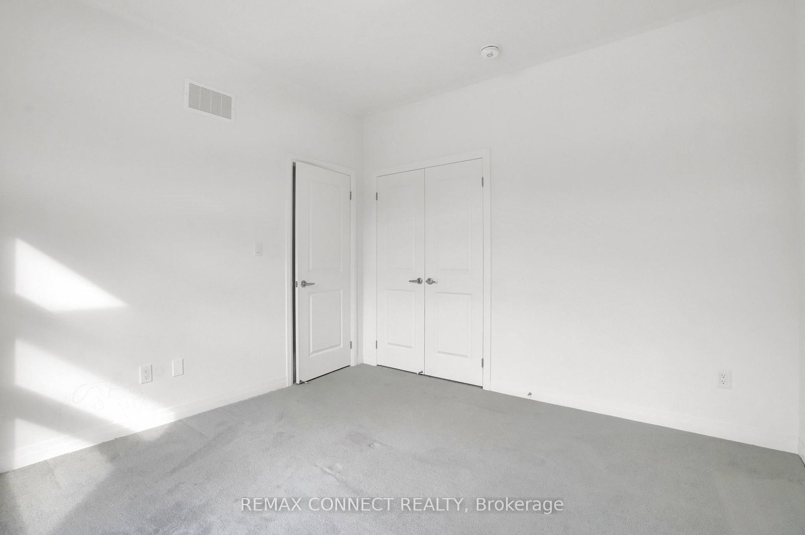 110 Armilia Place - Photo 44