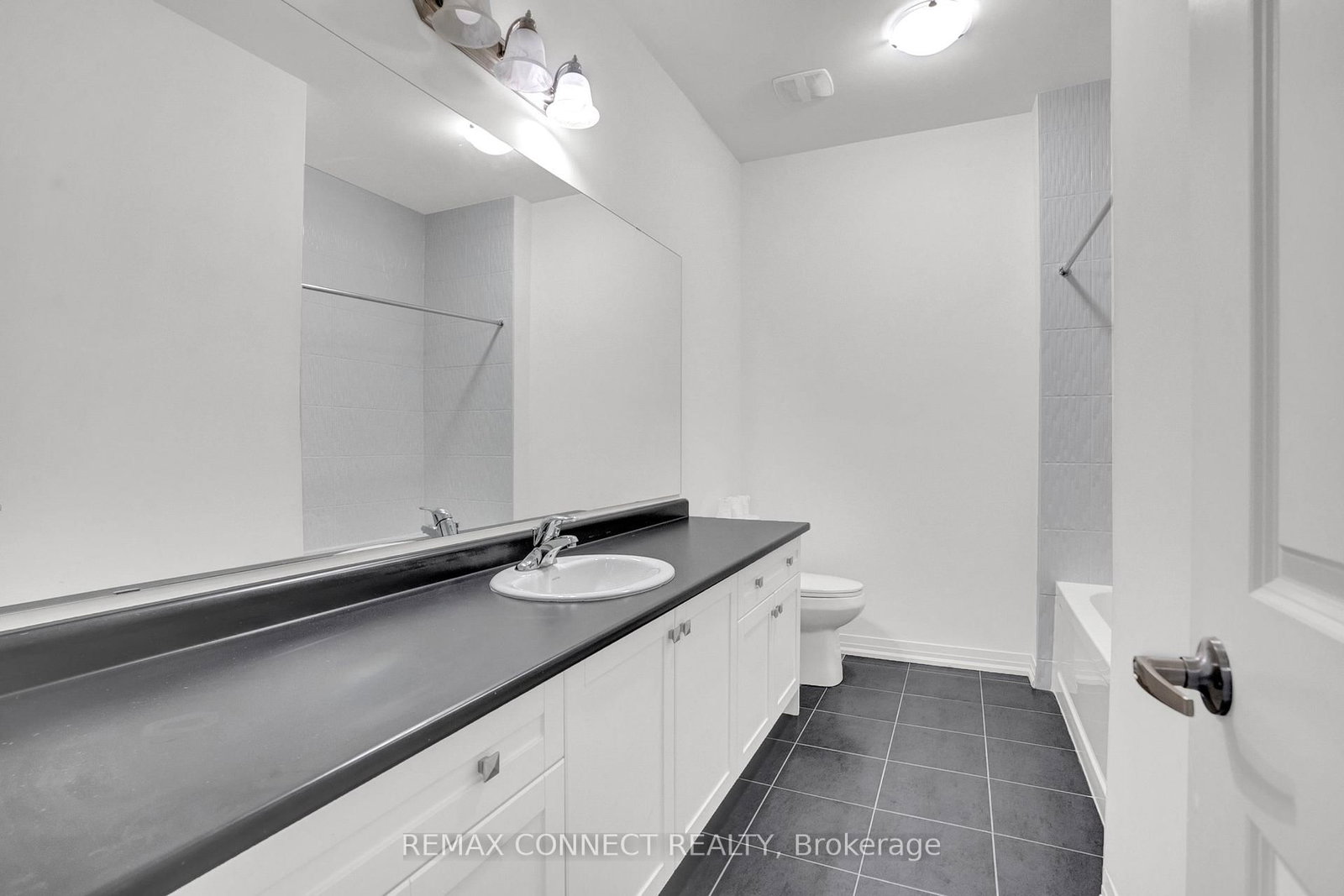110 Armilia Place - Photo 49
