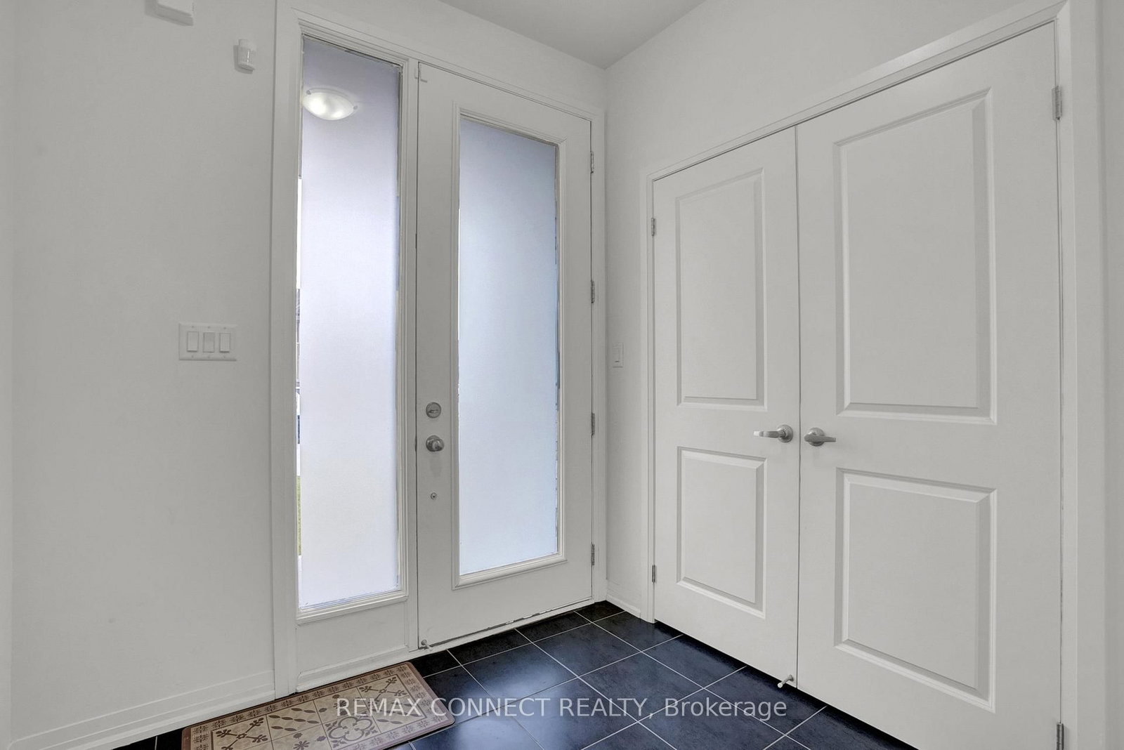 110 Armilia Place - Photo 8