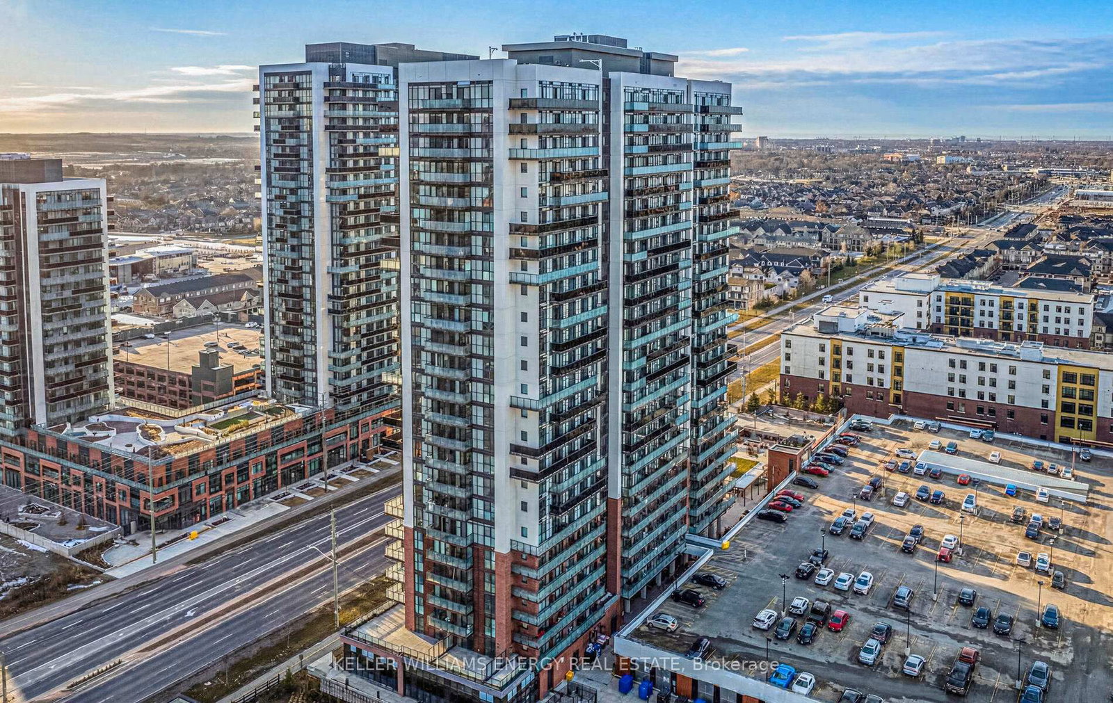 2550 Simcoe Street N, Unit 405 - Photo 21