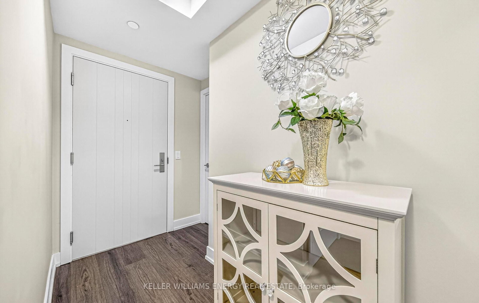 2550 Simcoe Street N, Unit 405 - Photo 3