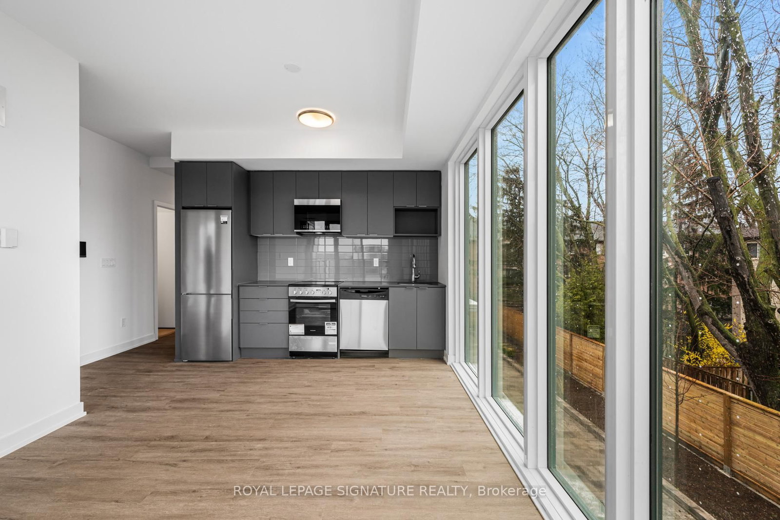 4569 Kingston Road, Unit 211 - Photo 2