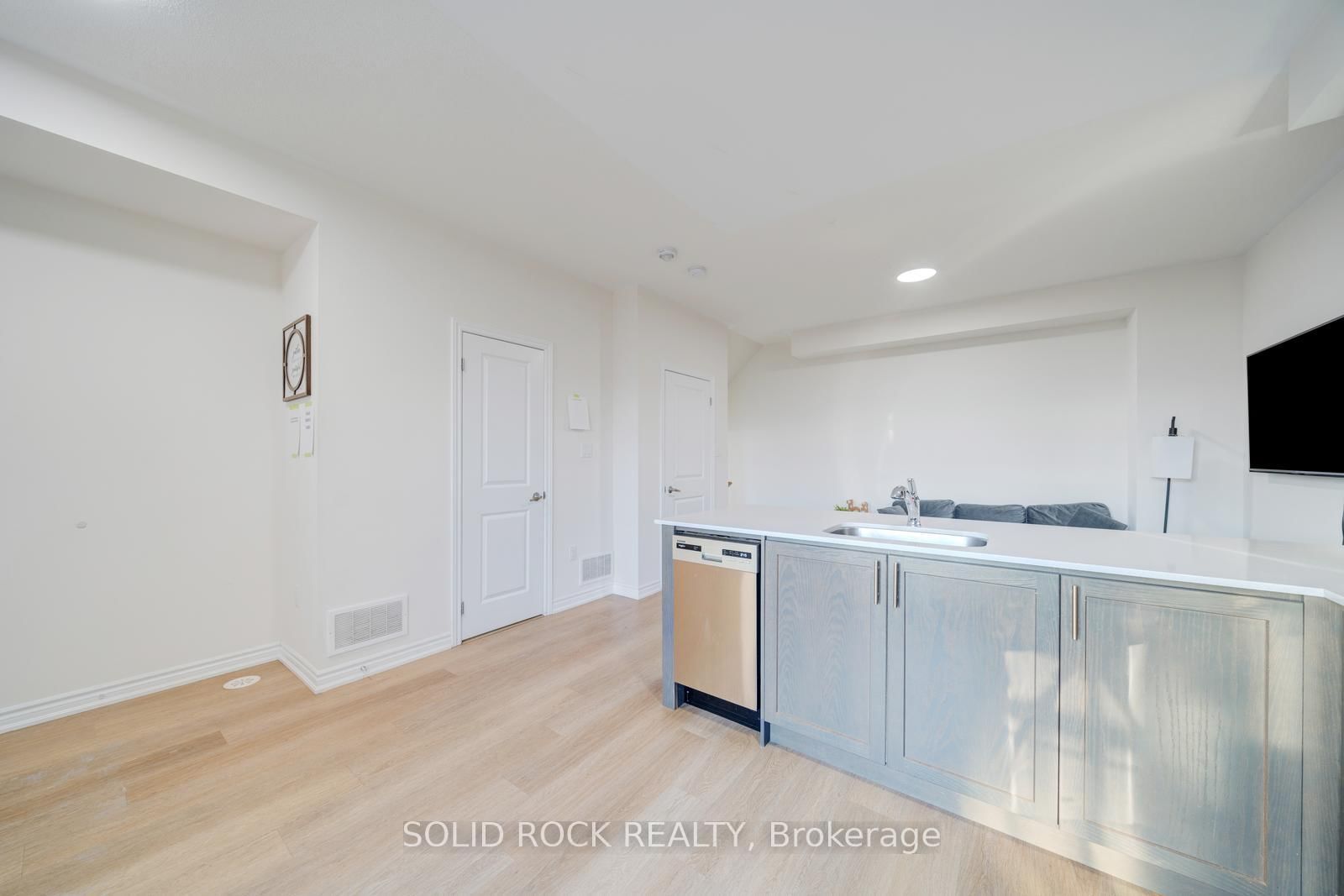 480 Beresford Path • #17 • Oshawa, ON photo 12