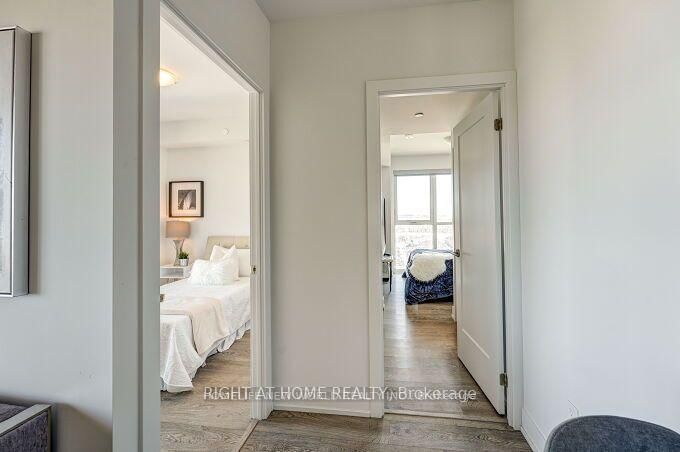 2550 Simcoe Street N, Unit 1807 - Photo 13