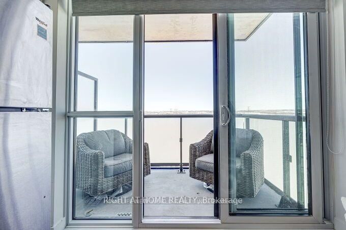 2550 Simcoe Street N, Unit 1807 - Photo 19
