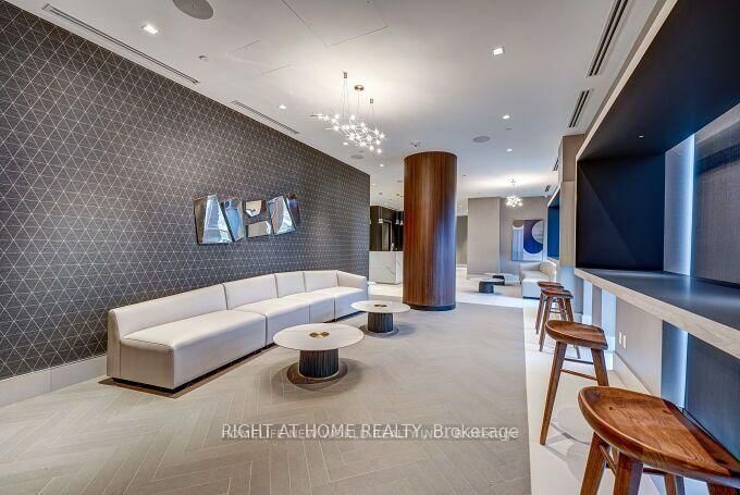 2550 Simcoe Street N, Unit 1807 - Photo 28