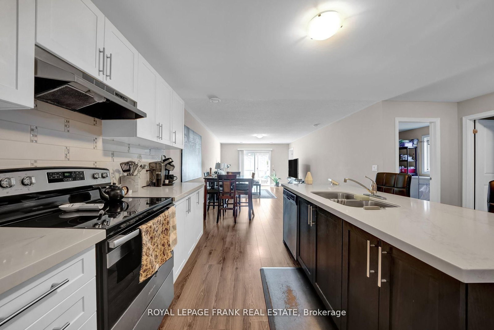 398 Olive Avenue • Oshawa, ON photo 8