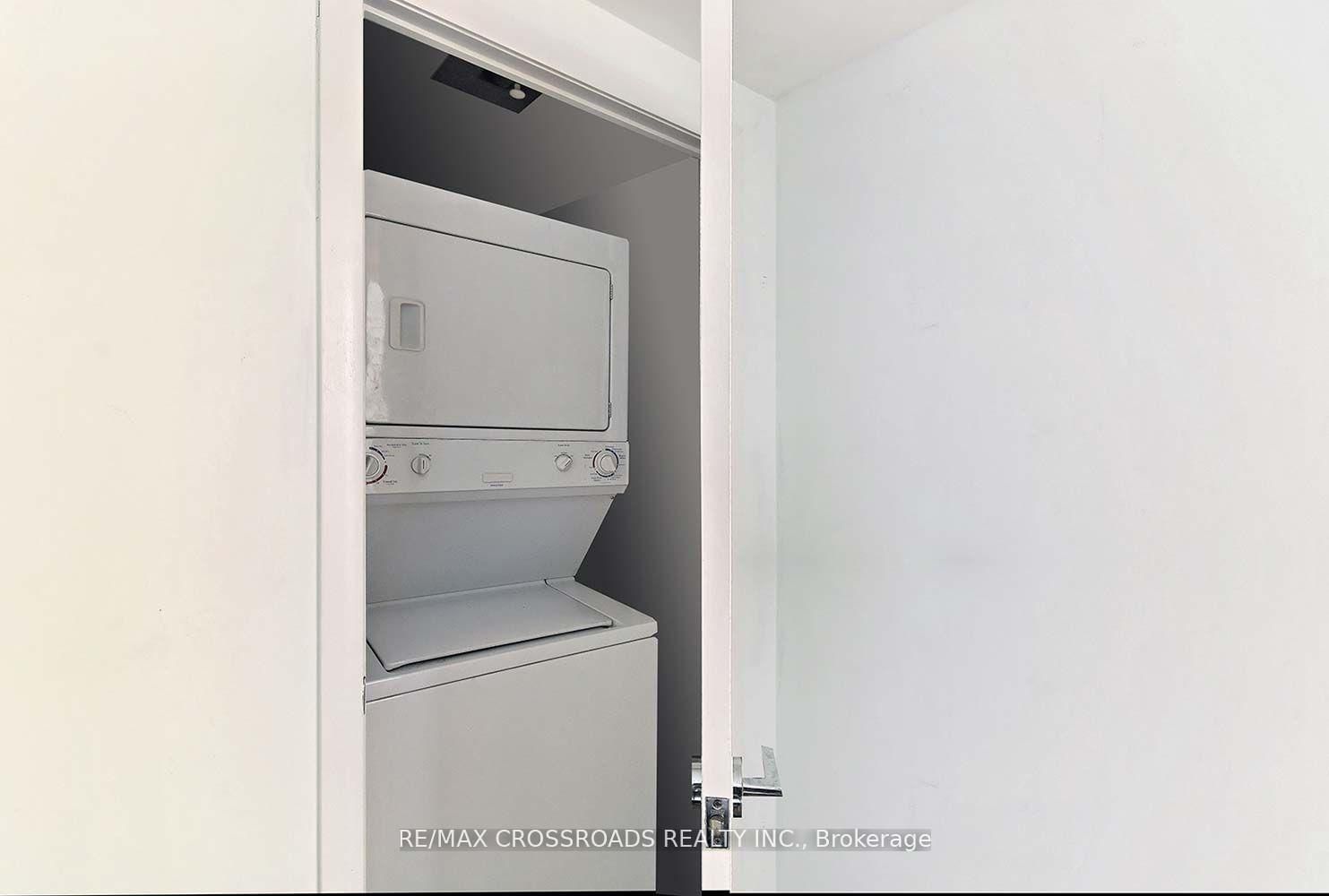 190 Borough Drive, Unit 2011 - Photo 17