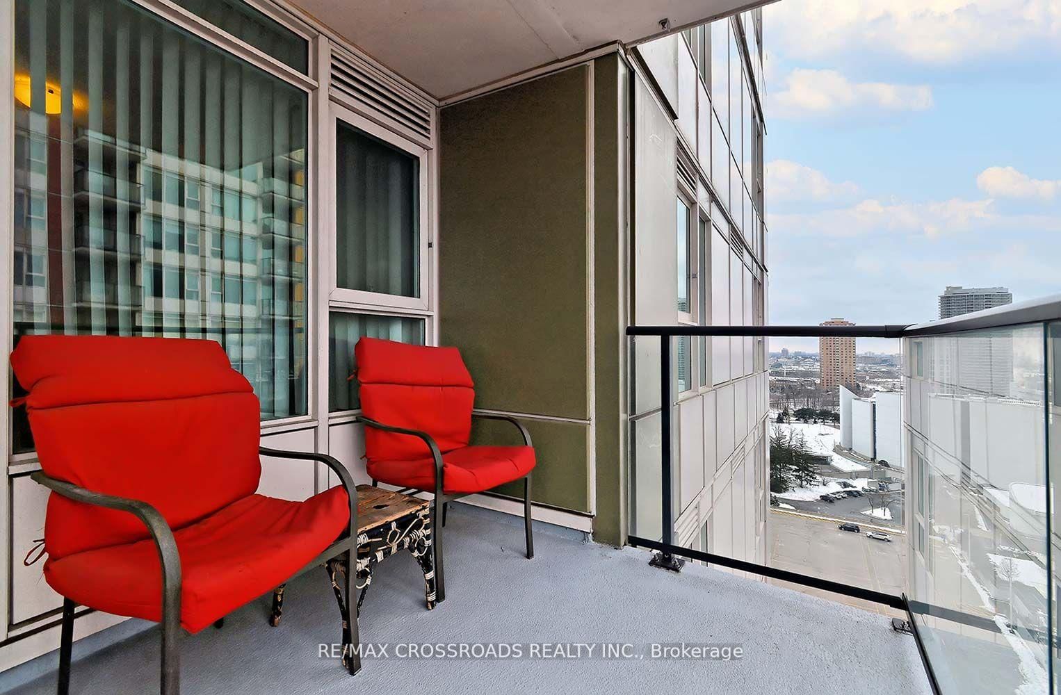 190 Borough Drive, Unit 2011 - Photo 9
