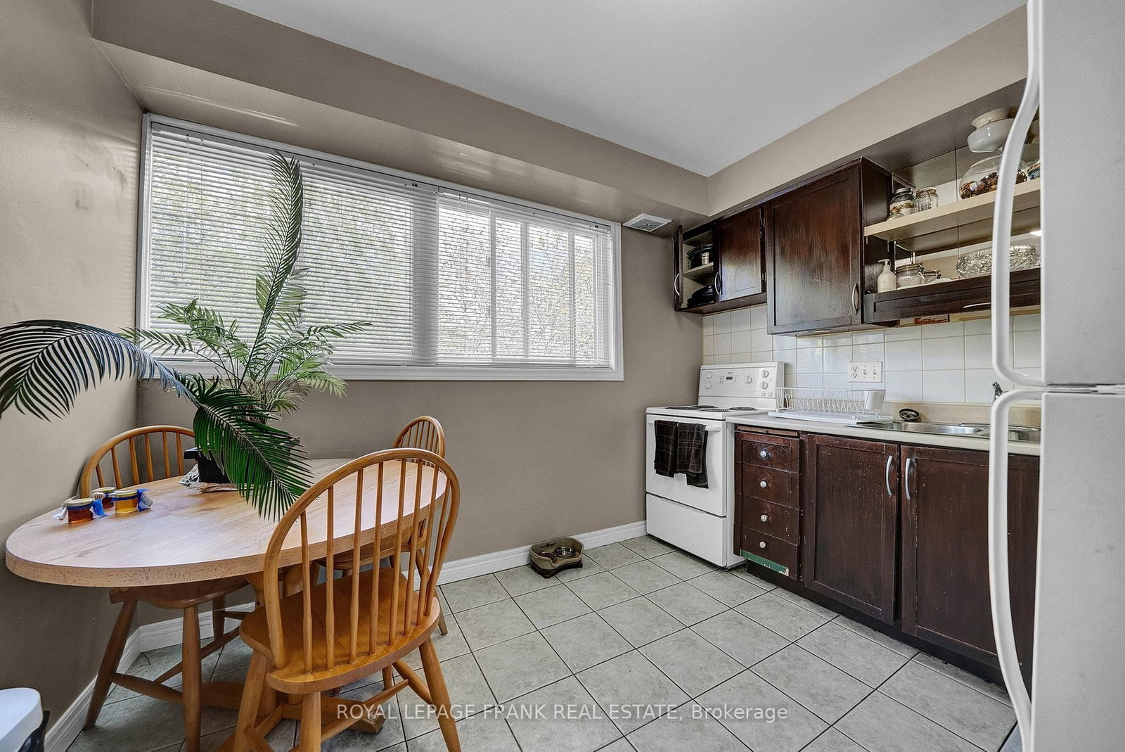 377 Linden Street • Oshawa, ON photo 13