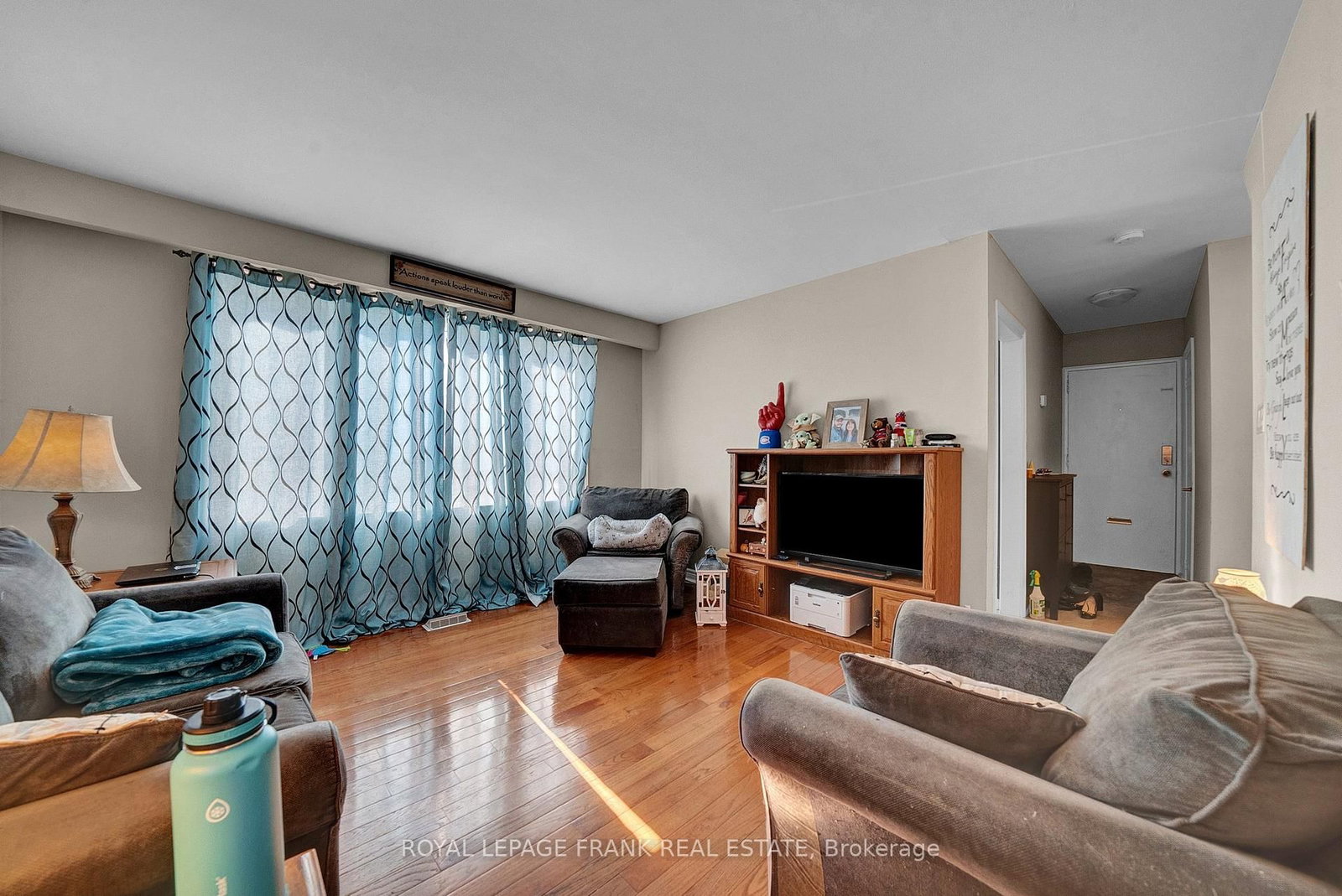 377 Linden Street • Oshawa, ON photo 3