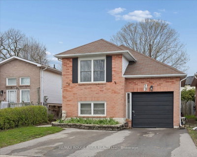 4-bed Detached House · 79 Broadlands Cres