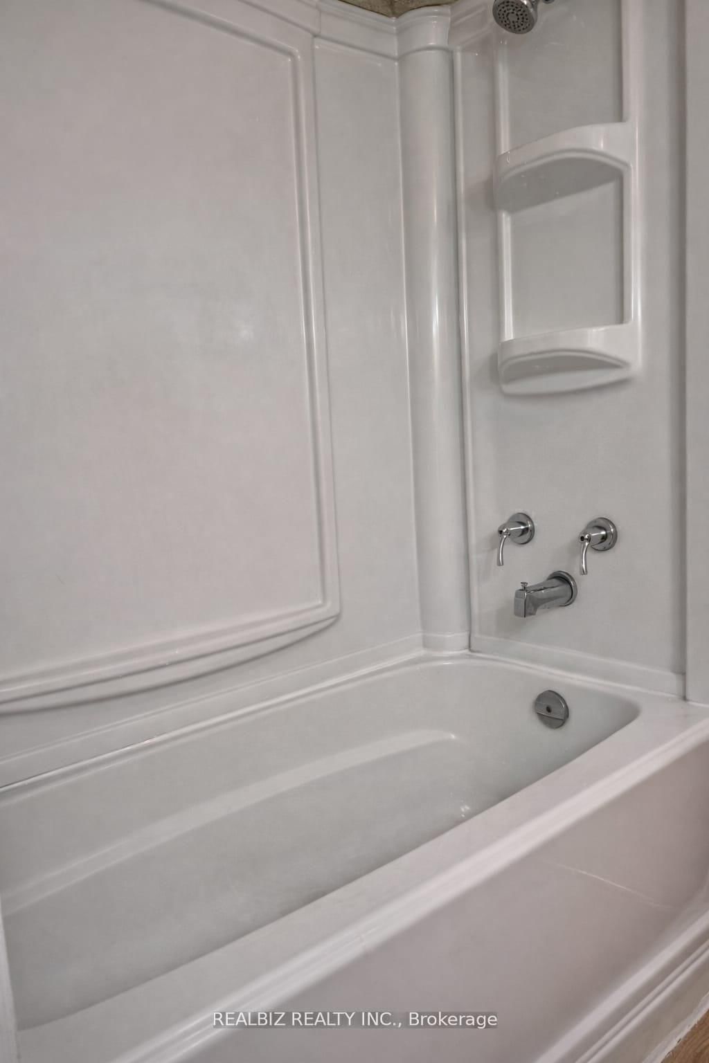 2033 Kennedy Road • #2003 • Toronto, ON photo 16