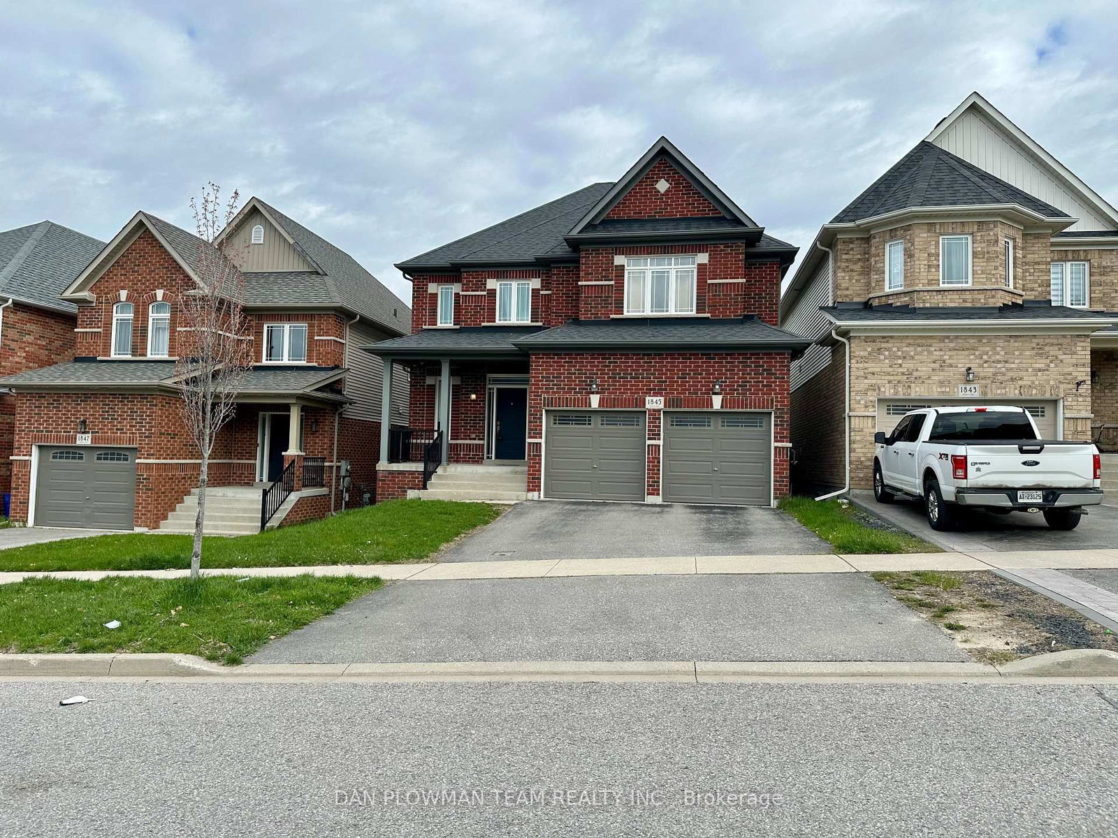 Detached House for lease at 1845 Silverstone Crescent, Oshawa, Ontario, L1K 3B7 - Samac - MLS: E13074834