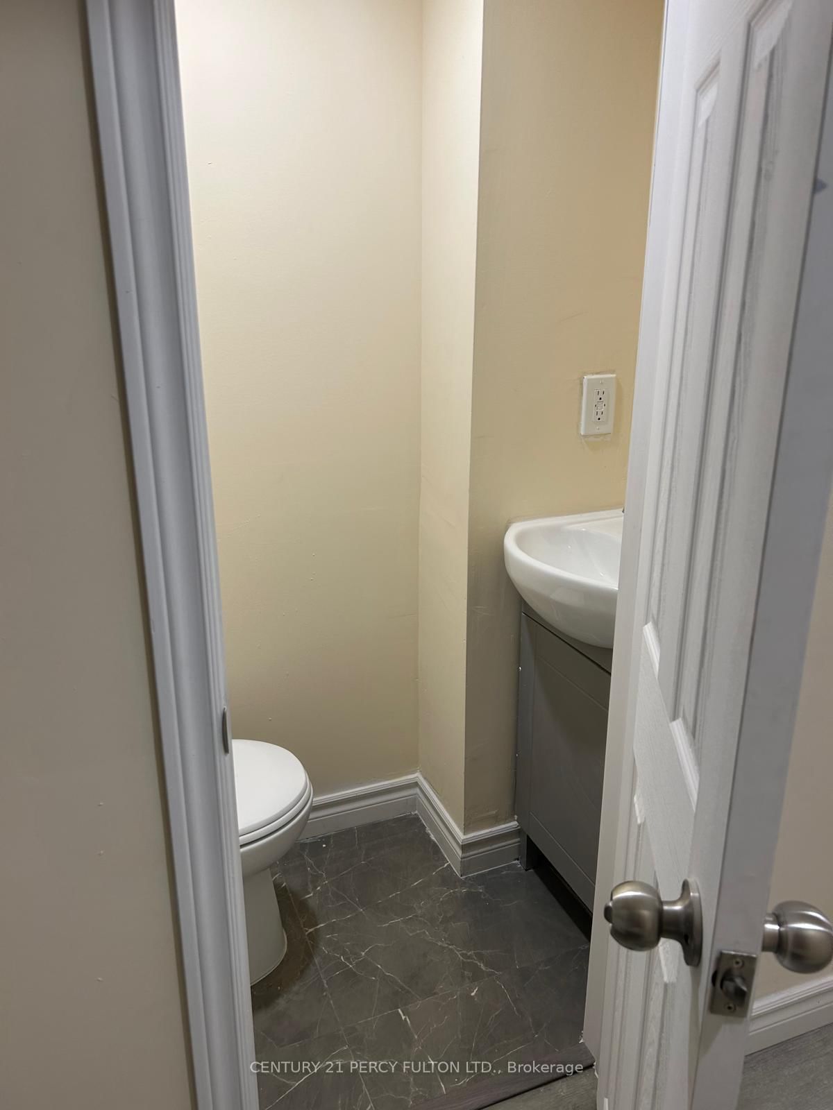 66 Cluett Drive, Unit BSMT - Photo 4