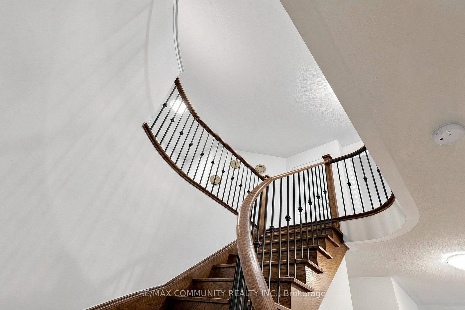 2021 Kurelo Drive - Photo 18
