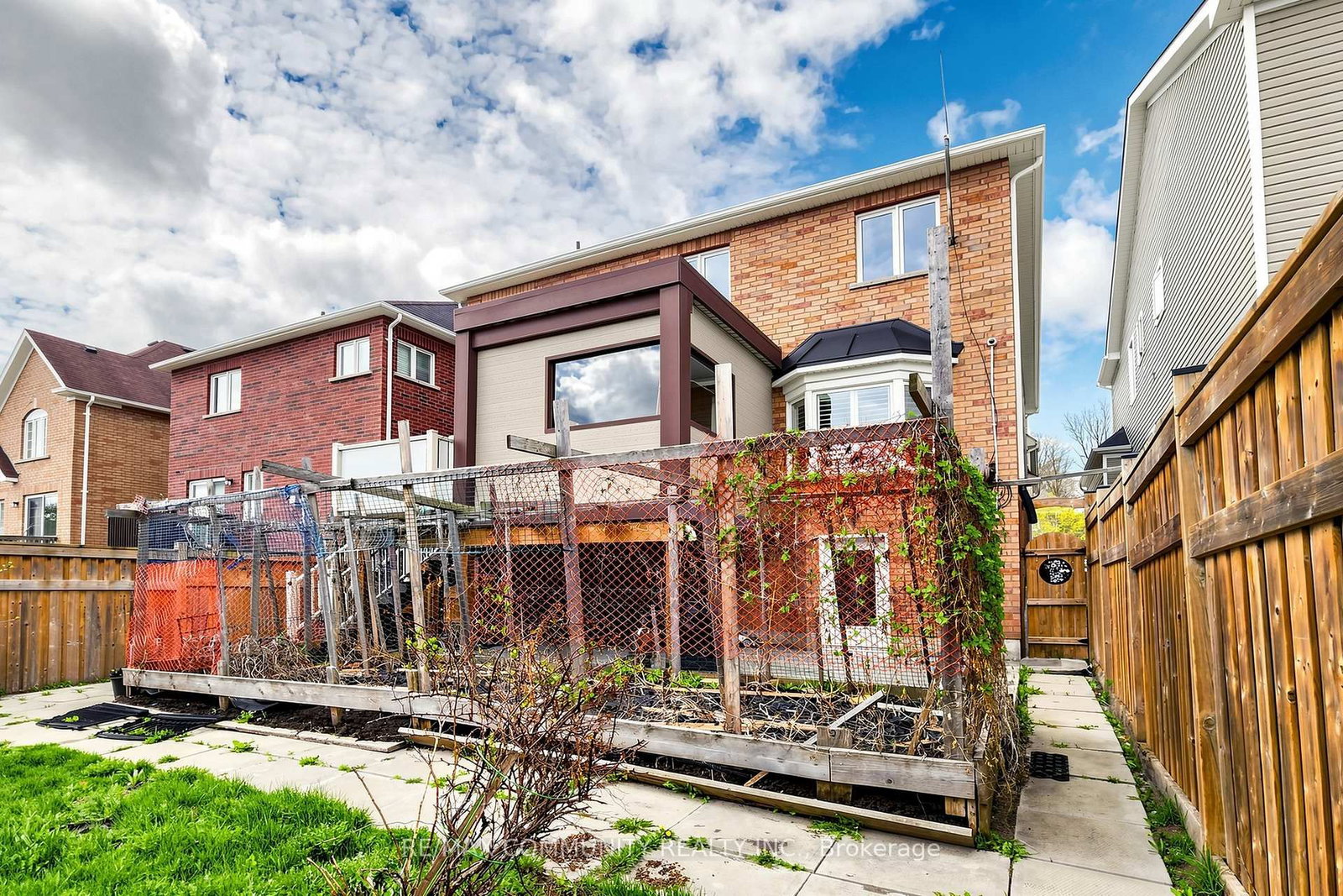 2021 Kurelo Drive • Oshawa, ON photo 41