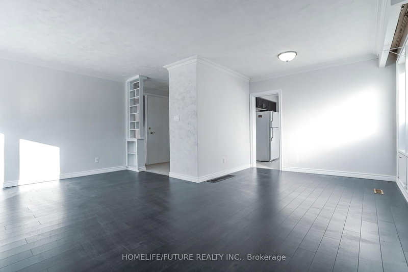 Main - 167 Treverton Dr, Toronto, M1K 3V9 | Image 2