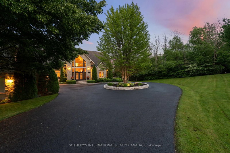 12 Island View Court