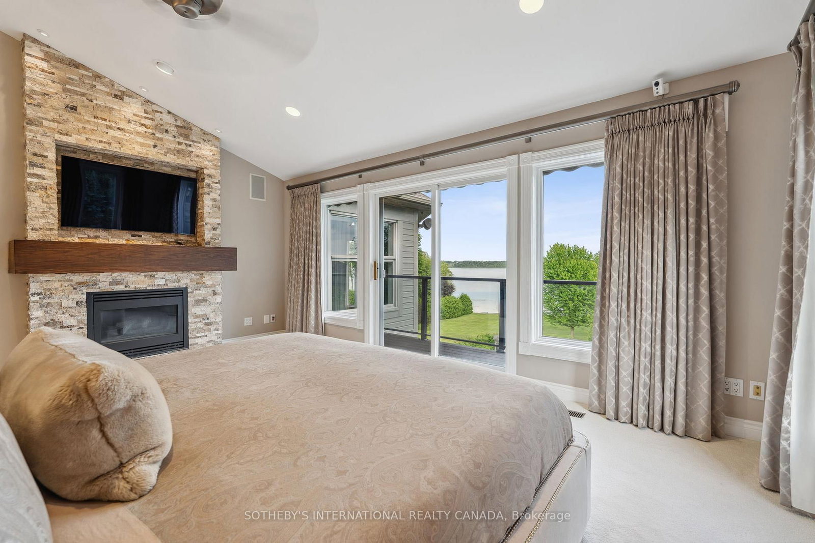 12 Island View Court • Scugog, ON photo 23