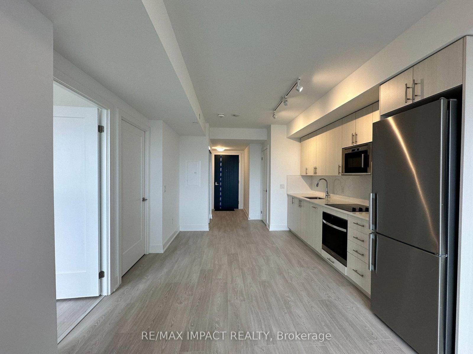 2545 Simcoe Street N, Unit 719 - Photo 13