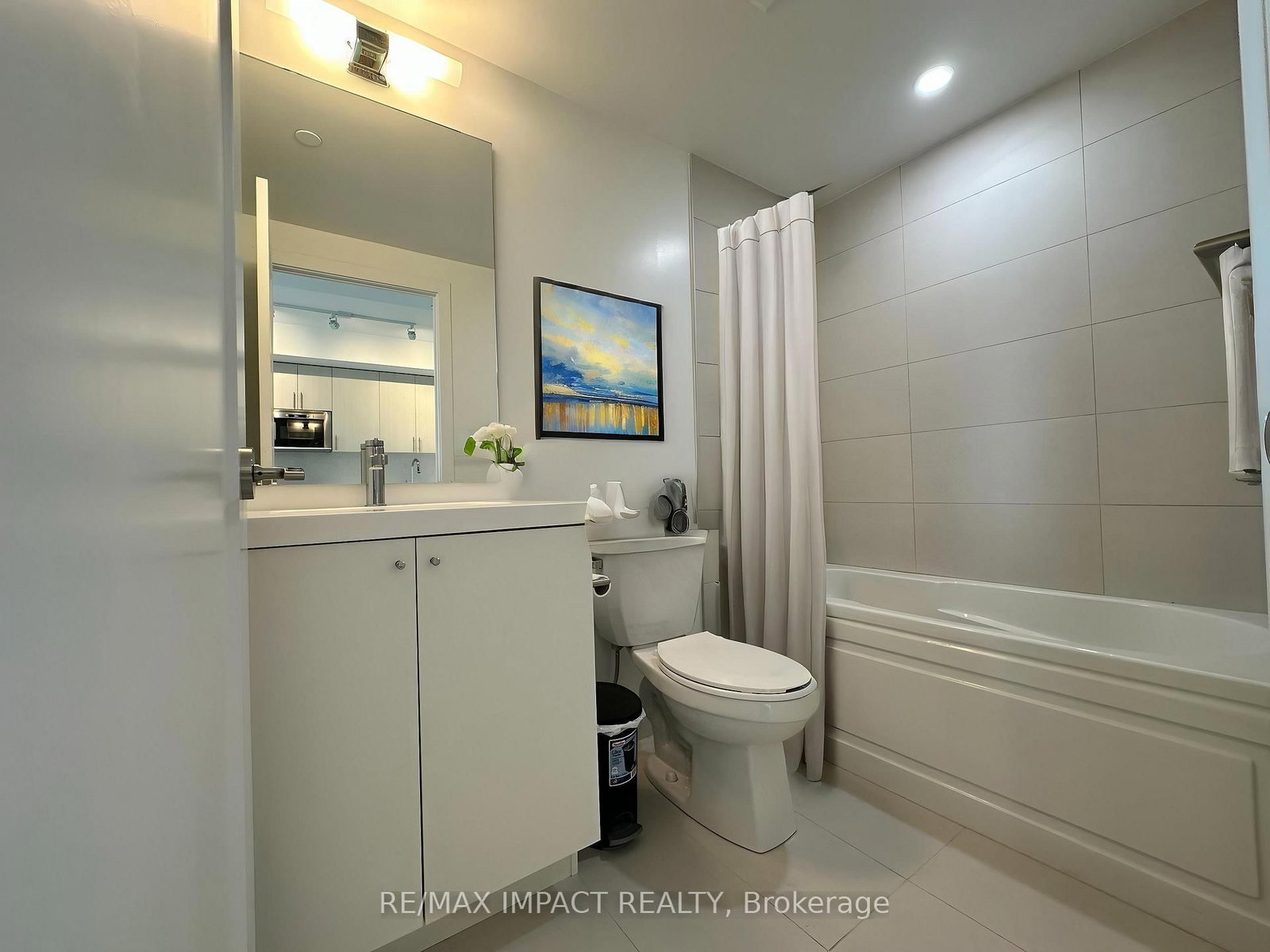 2545 Simcoe Street N, Unit 719 - Photo 14
