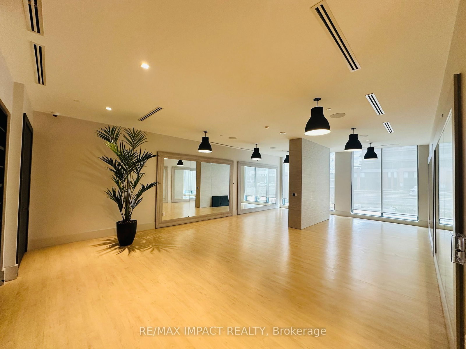 2545 Simcoe Street N, Unit 719 - Photo 26