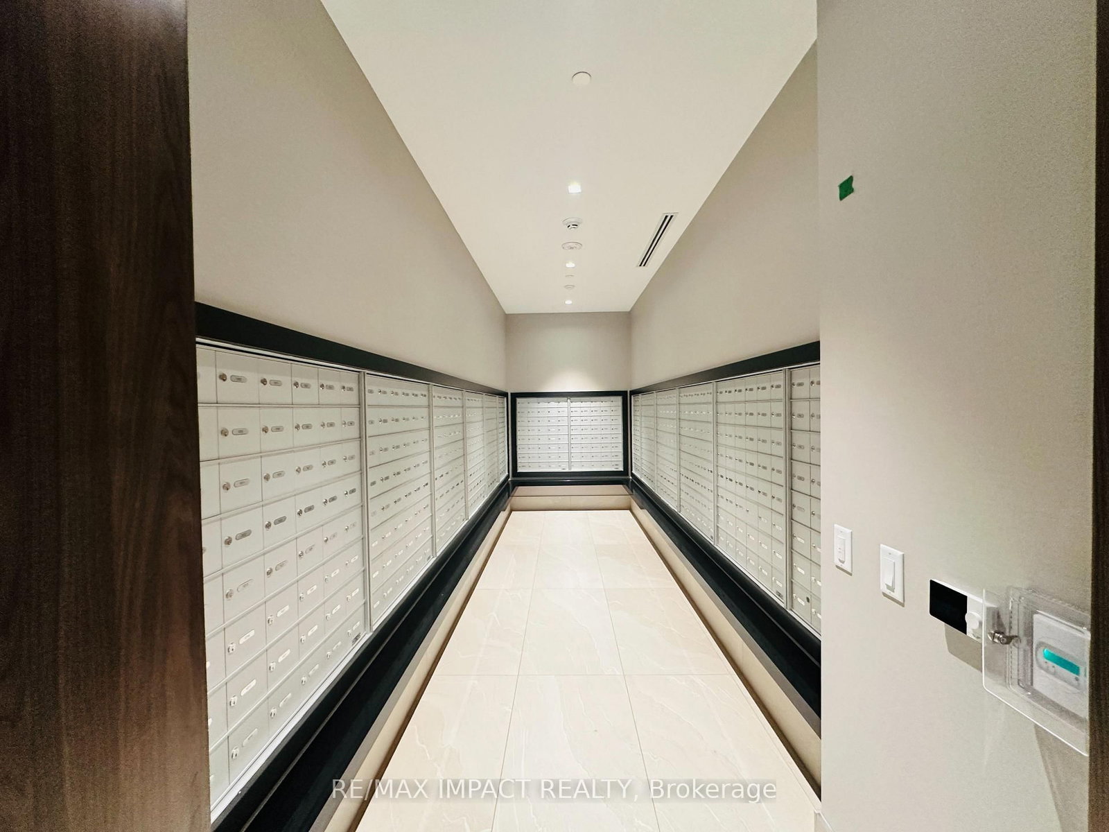 2545 Simcoe Street N, Unit 719 - Photo 27