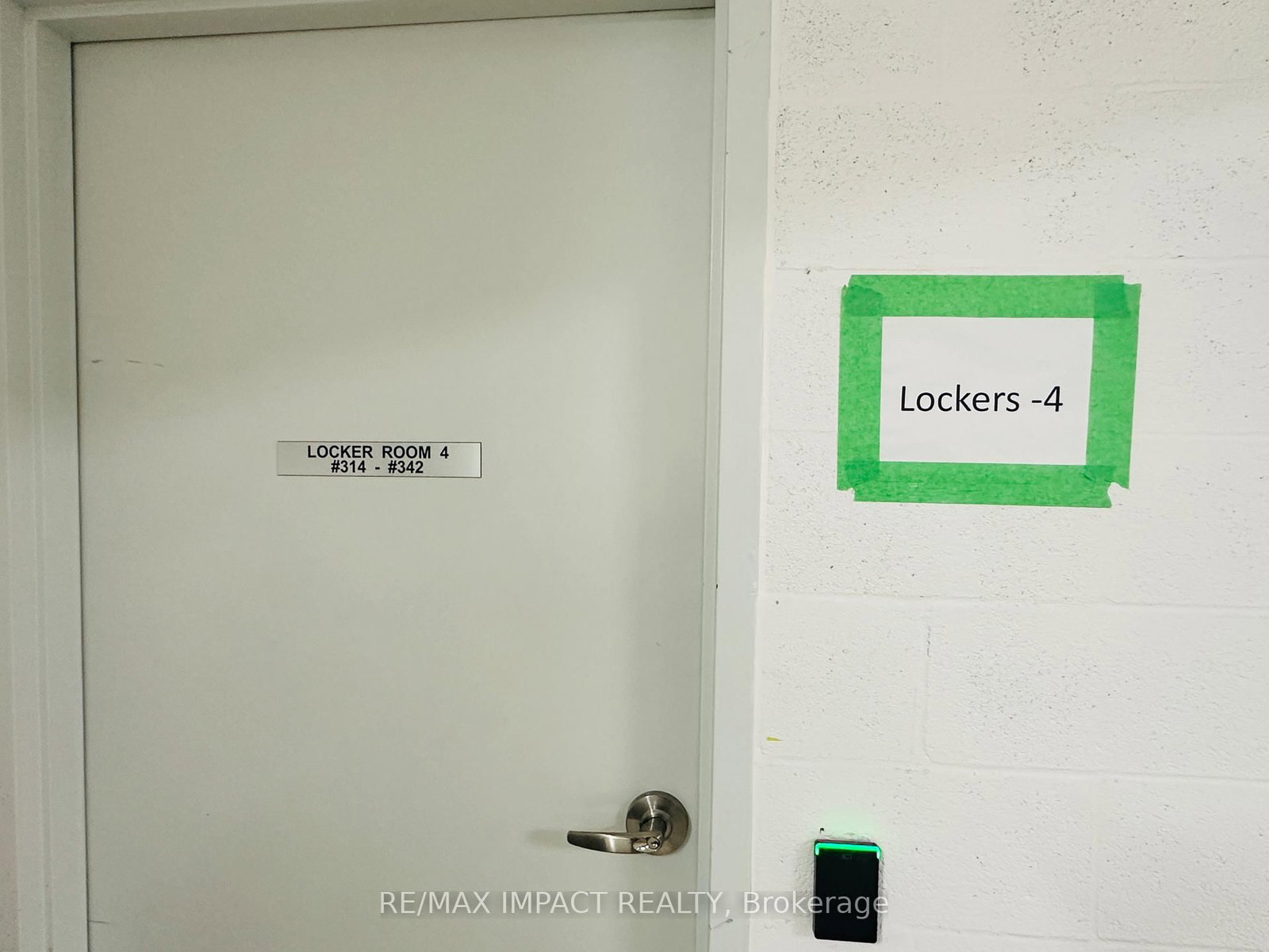 2545 Simcoe Street N, Unit 719 - Photo 33