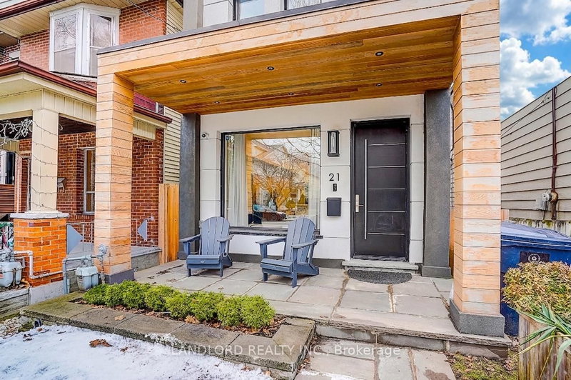 21 Shudell Ave, Toronto, M4J 1C5 | Image 3