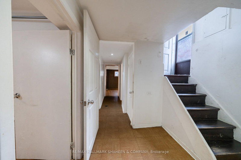 378 O'Connor Dr, Toronto, M4J 2V7 | Image 3