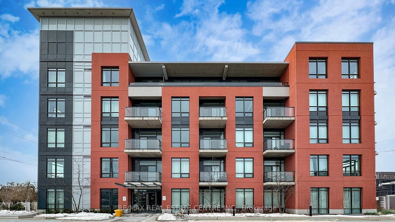 home for lease on PH12-1010 Dundas Street E