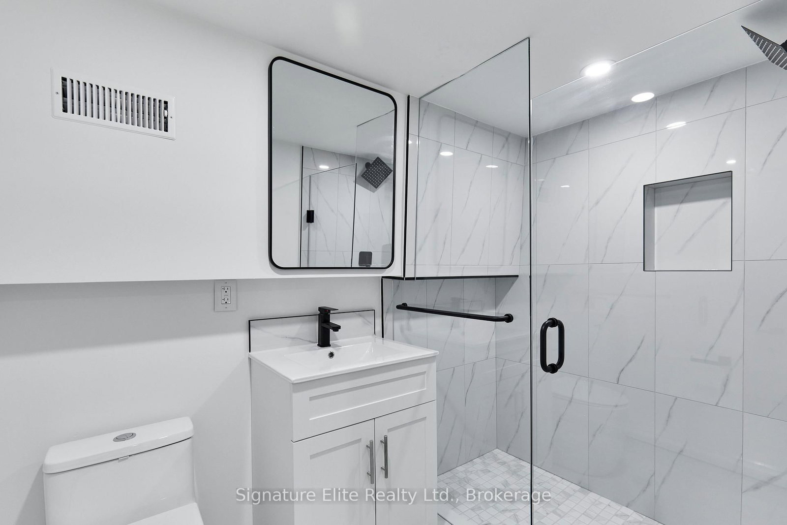 927 Kingston Road, Unit Lower - Photo 17