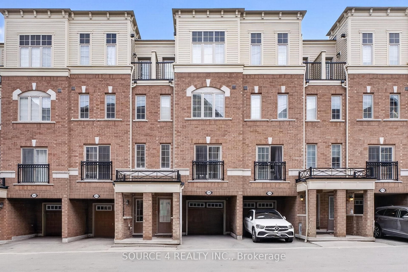 2698 Deputy Minister Path - Photo 2