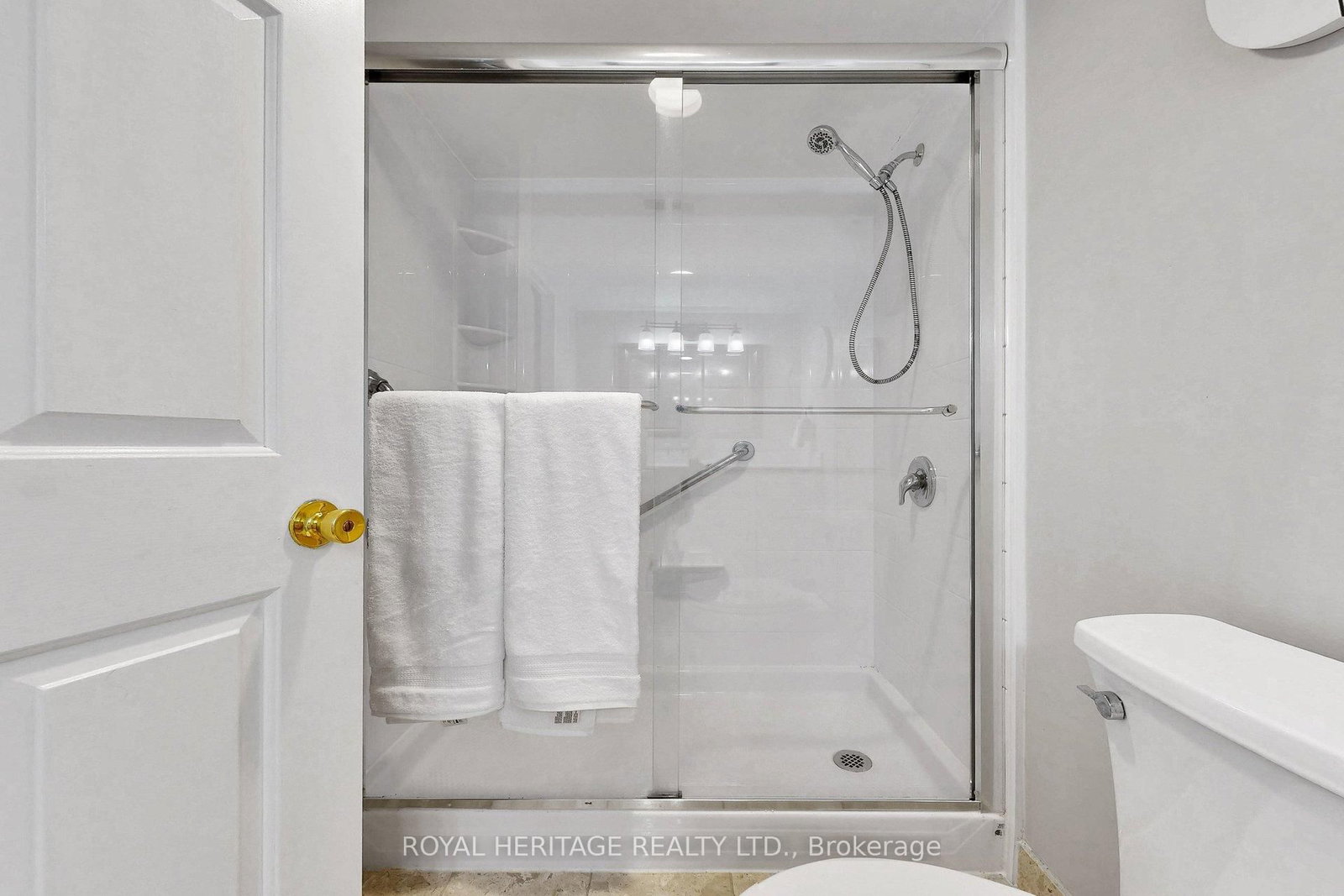 20 guildwood Parkway, Unit 207 - Photo 24
