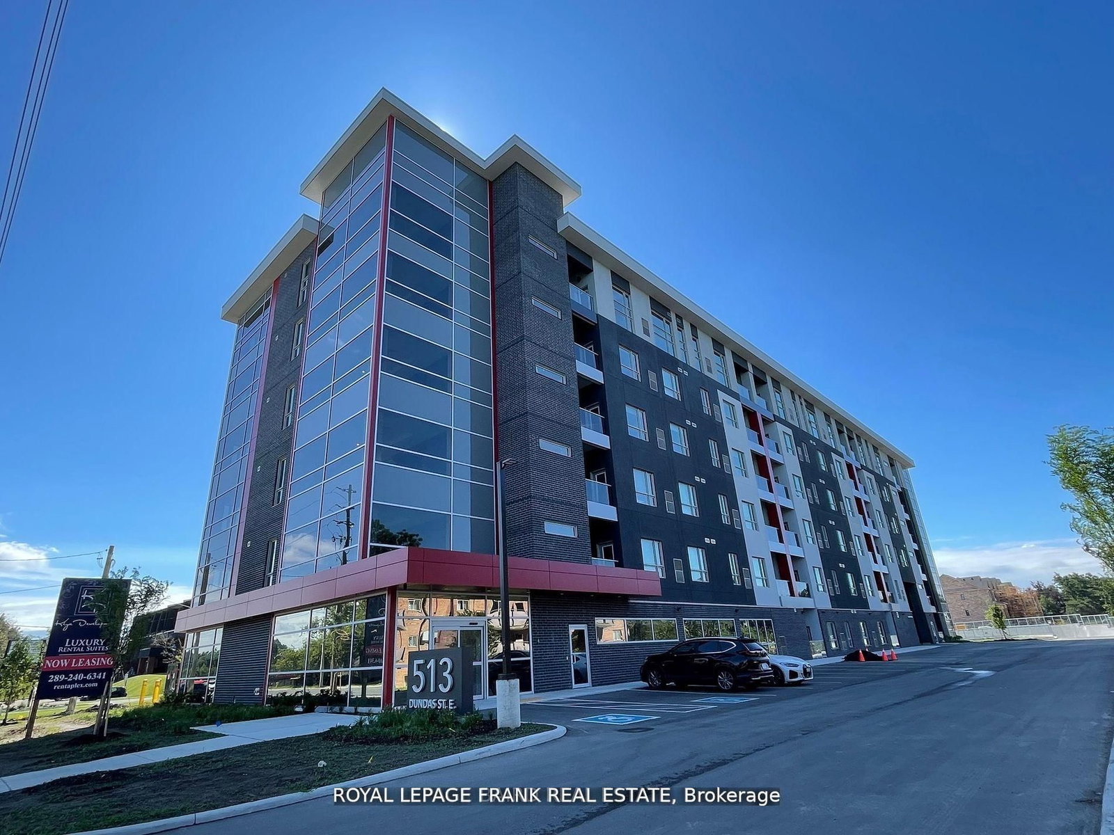 513 Dundas Street E, Unit E2