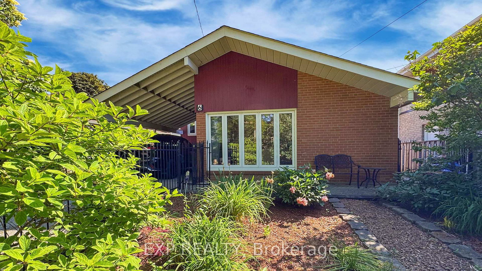 6 Abbottswood Road, Toronto, ON, photo 2